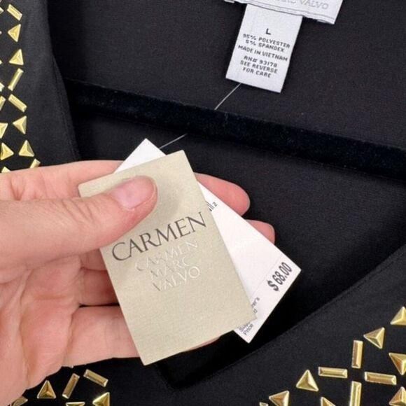 NWT Carmen Marc Valvo Women's V Neck Studded Tunic Blouse Black Gold Size Large - Picture 4 of 8